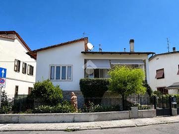VILLA SINGOLA A CAMPI BISENZIO