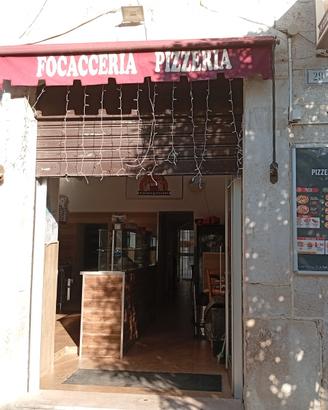 Pizzeria avviata in pieno centro a Trani - pronta