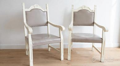 Coppia poltrone shabby vintage in legno