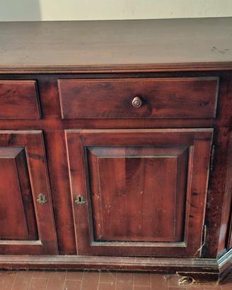 Credenza 