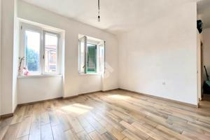 4 LOCALI A ROMA