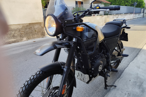 Royal Enfield HIMALAYAN Km0 soli 240 km
