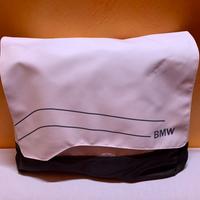 Borsa BMW a tracolla