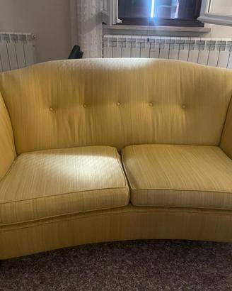 Divano in tessuto con due poltrone