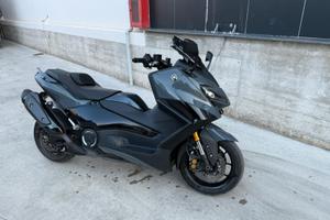 Yamaha tmax-techmax 560