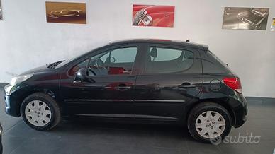 Peugeot 207 1.4 8V 75CV 5p. X Line ECO GPL