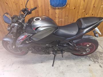 SUZUKI GSXS 1000
