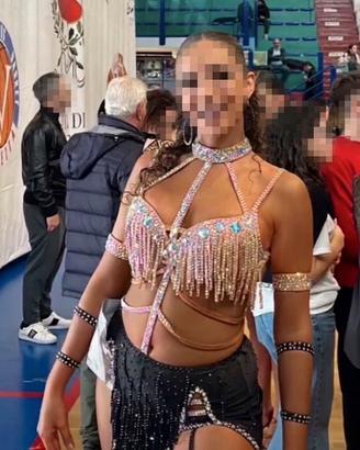 Abito Latino Americano