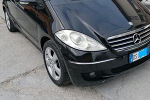 MERCEDES CLASSE A150 AVANTGARDE - BENZINA