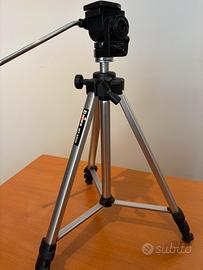 Cavaletto fotografico completo di