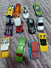 Macchinine hotwheels 