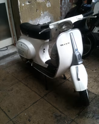 Vespa 50 special