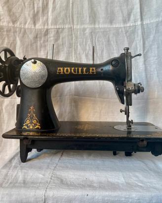Macchina da cucire antica ghisa Aquila 1930