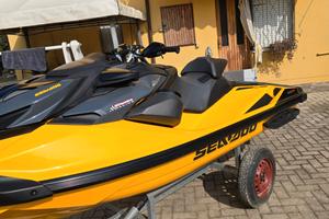 moto d'acqua  sea doo rxp x