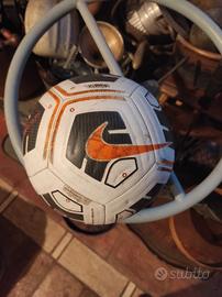 pallone nike