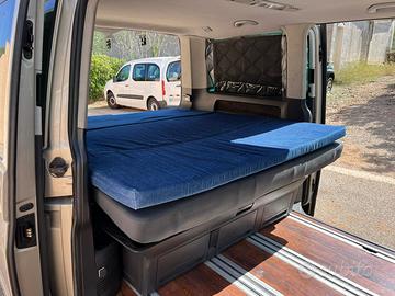 T5 Multivan camperizzato