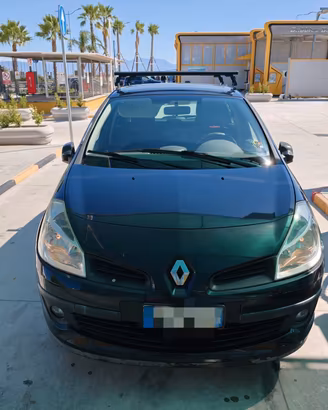 Renault Clio modello ripcurl