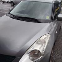 Suzuki  Swift 