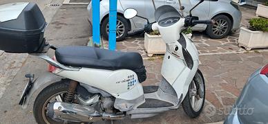  scarabeo 200