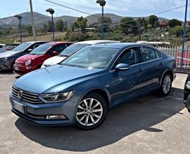 Volkswagen Passat 1.6 TDI 120cv 2018 km 130.000