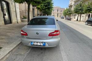 Skoda Superb 2.0 TDI 140 CV Elegance