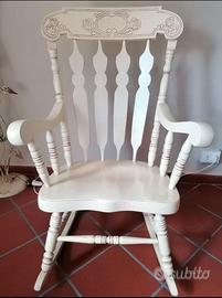 Sedia a dondolo shabby