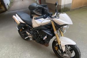Triumph street triple 675 -2010