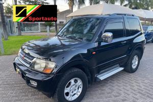 MITSUBISHI Pajero 3.2 16V DI-D 3p. GLS