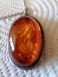 collana in argento 925 con pendente in ambra