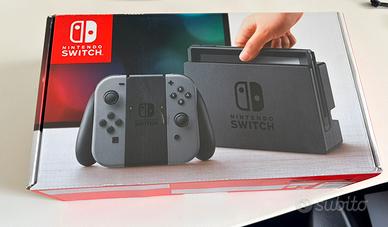 Nintendo Switch 1 + Zelda Breath of the Wild