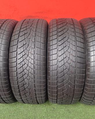 235 55 18 Gomme Invernali 95% GoodYear 235 55R18