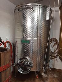 Botte in acciaio 2500 litri