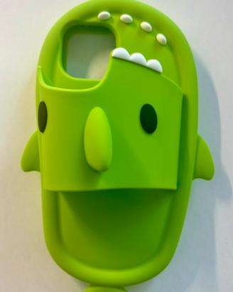 Cover Iphone 15 ciabattina verde Kawaii