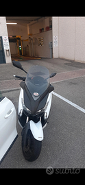 Xmax 400