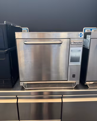 Forno per cotture accelerate Merrychef E3