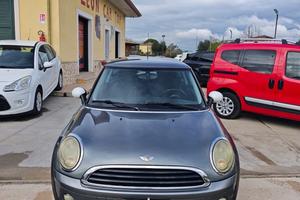 Mini Cooper 1.4 benzina e gpl 75 cavalli adatta a 