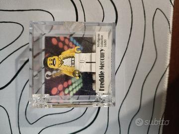 Minifigura LEGO Freddie Mercury 