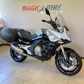 CFMOTO 650MT