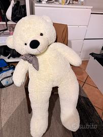 Pelouche