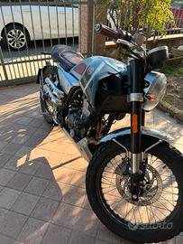 Mondial hps 125