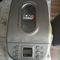 impasta e cuoce il pane