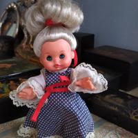 Mini bambola Furga.