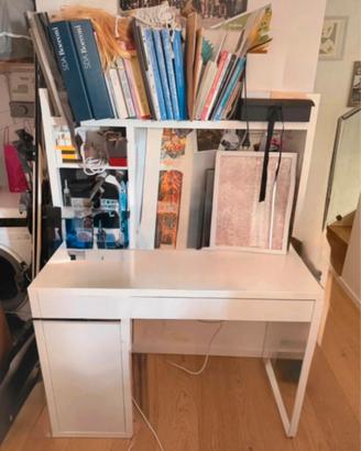 Scrivania IKEA micke bianca con sopralzo - 105X50
