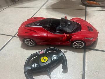 Ferrari radiocomandata