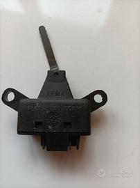 INTERRUTTORE VENTOLA RISCALDAMENTO FIAT 040319009