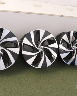 Cerchi in lega Volkswagen Golf Tayron Tiguan 17