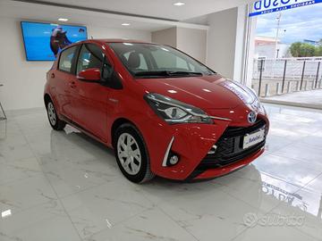 TOYOTA Yaris 1.5 Hybrid 5 porte Cool