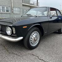 Alfa Romeo Giulia sprint GT 1600