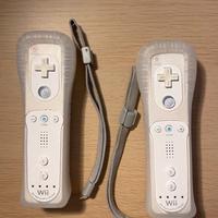 2 telecomandi Ninttendo Wii con Motion plus