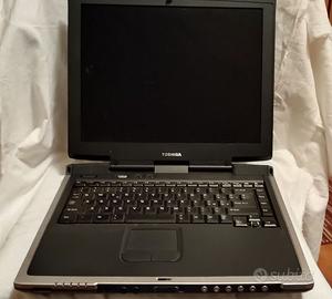 portatile Toshiba per pezzi di ricambio;